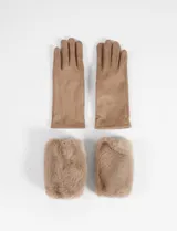 Guantes de símil gamuza color negro con mitón de pelo sintético desmontable, permitiendo dos formas de uso.