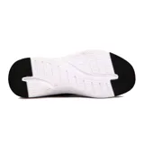 Championes Diadora Adriatic para hombre, ideales para running. Diseño en tejido de punto negro y gris con logo blanco en el lateral y suela blanca.