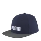 Gorro Puma Flatbrim azul marino con logo bordado en blanco y visera plana color gris.