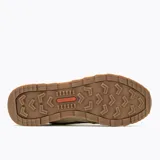 Championes Merrell modelo Alpine 83, con diseño inspirado en el senderismo retro. Presentan una combinación de gamuza y tela en tonos verde oliva, beige y marrón, con suela de goma y cordones técnicos.