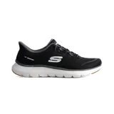 Championes deportivos Skechers modelo Flex Appeal 5.0 Easy Breezy, color negro. Presentan tecnología Hands Free Slip-ins para facilitar el calce, parte superior de malla transpirable con cordones elásticos decorativos, plantilla Air-Cooled Memory Foam y entresuela Flex Lite que absorbe impactos.
