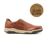 Zapato casual Hi-Tec Mass de cuero color marrón, con elásticos laterales y suela de goma.