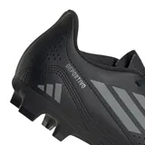 Championes de fútbol Adidas Flexible Ground III, color negro con detalles en gris oscuro. Presentan un diseño aerodinámico con las tres tiras características de la marca en el lateral, antepié sintético con costuras para mejor control y suela diseñada para tracción en múltiples superficies.