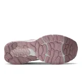 Championes de running New Balance modelo 880 v12 para mujer, color lila con logo plateado.