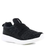 Championes urbanos Topper modelo Mamba, color negro con textura jaspeada y suela blanca. Presentan un diseño con cordones y refuerzos laterales sintéticos.