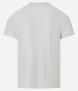 Remera masculina blanca, modelo muscle con cuello redondo y manga corta. Sin estampado, confeccionada en algodón certificado BCI.