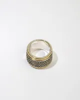 Anillo plateado con dublé de oro y zirconias blancas.