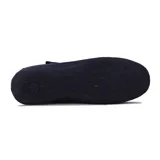 Guillerminas casuales de cuero sintético negro, con suela baja y ajuste con velcro.