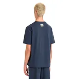 Remera de manga corta Diadora en color azul marino, con cuello redondo y estampado frontal con el logo de la marca y la leyenda Sports Club en color blanco.