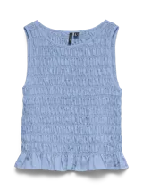 Blusa sin mangas color bordó con cuello redondo, calce regular y detalle de smock en todo el cuerpo, con terminación con volados.