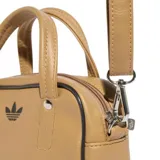 Bolso Adidas Adicolor XS color beige con detalles en negro. Tiene doble asa de mano y correa bandolera ajustable y extraíble.