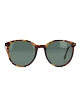 Lentes de sol con armazón de acetato de celulosa biodegradable en estampado carey y cristales polarizados con protección UV.