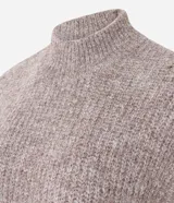 Chaleco de punto gris oscuro con textura jaspeada, diseño sin mangas, corte holgado y cuello alto tipo mock neck.