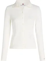 Camisa blanca de algodón regenerativo con tejido pointelle, cuello con botones, cierre con botones, manga larga y corte slim.