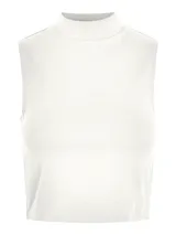 Top de punto sin mangas color blanco, con cuello alto y corte ajustado.