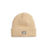 Gorro de lana color beige con logo de Puma en etiqueta gris.