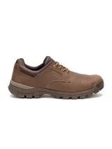 Zapato Caterpillar modelo Threshold Low, color marrón, de cuero con cordones, suela de goma con tracción y logo CAT en el lateral.