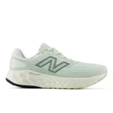 Championes de running New Balance Fresh Foam X Evoz V4 para mujer, de color verde menta con el logo 'N' en gris y suela blanca y negra. Confeccionados con capellada de malla transpirable y entresuela Fresh Foam X para mayor amortiguación.