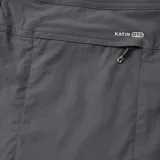 Short de baño negro con cordón ajustable en la cintura y logo de la marca en la pierna derecha.