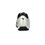 Championes de fútbol 5 Diadora Pichichi 3 TF, color negro con logo dorado y suela blanca con tapones.