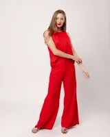 Musculosa blanca de lino con escote redondo y corte a la cadera.