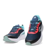 Championes de running Topper modelo Stance 3, con capellada de malla técnica en color azul marino, detalles en celeste y coral, y entresuela blanca de alta amortiguación.