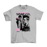 Remera gris de manga corta con estampado frontal inspirado en la película Fight Club, con diseño gráfico de los personajes y texto alusivo a Paper Street Soap Co.