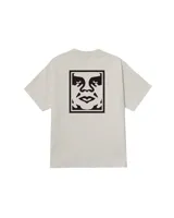 Remera negra de manga corta con logo de la marca Obey bordado en blanco en el pecho. Corte clásico y cuello redondo.