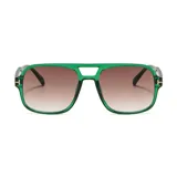 Gafas de sol estilo aviador con armazón de plástico traslúcido en color verde y lentes degradados en tono marrón.