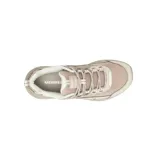 Championes de senderismo Merrell modelo Speed Strike 2, color beige con detalles en tonos tierra. Presentan una estructura combinada de malla transpirable y refuerzos sintéticos, con suela de goma de alta tracción y entresuela de espuma EVA para mayor amortiguación.