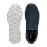 Championes Skechers Go Walk Flex color azul marino, sin cordones, capellada de tejido de punto, plantilla Skechers Air-Cooled Goga Mat y entresuela Ultra Go.