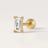 Aro piercing de plata 925 con dije rectangular de cristal engarzado en oro.