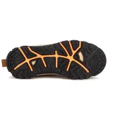 Bota acordonada color camel, con suela de goma negra y detalles en naranja.