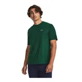 Remera deportiva Under Armour de manga corta, color verde melange, con cuello redondo y el logo de la marca estampado en el pecho.