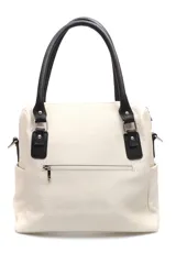 Cartera de mano de cuero con diseño bicolor en blanco y negro. Cuenta con doble asa superior, cierres verticales decorativos en el frente y logo de la marca grabado.