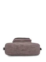 Cartera hobo Hush Puppies modelo Dover, color marrón, con diseño de asa corta, bolsillo frontal con solapa y cierre superior de cremallera.