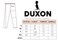 Pantalón de vestir color arena, de gabardina y corte slim fit.