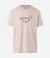 Remera de algodón color beige con cuello redondo, mangas cortas y estampa frontal con lettering y motivos botánicos.