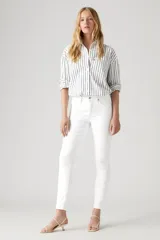 Jeans blancos de tiro alto, corte skinny, ajustados en cadera y muslos, confeccionados en denim stretch con tecnología Hypersoft.