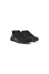 Championes Ecco Biom 2.1 X Country negros con tecnología Gore-Tex, entresuela Phorene y suela Ecco Performance Rubber+.