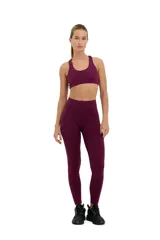 Calza larga color borgoña, de compresión media, con cintura alta y corte ajustado.