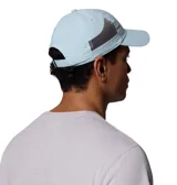 Gorro tipo visera Columbia Tech Shade II Hat, color celeste con detalles en gris en los laterales, confeccionado en nailon con tecnología Omni-Wick para absorción de humedad.