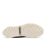 Championes de senderismo Columbia modelo Facet 75, color beige con detalles en negro. Diseño técnico con malla duradera, soporte de TPU en el mediopié y tecnología OutDry impermeable. Cuenta con suela Adapt Trax para mayor tracción y amortiguación TechLite Plush.