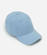 Gorra de visera curva Viko confeccionada en algodón liso con ojales bordados y cierre posterior ajustable.