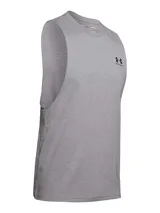 Musculosa deportiva Under Armour de corte holgado, color gris jaspeado, con sisas amplias y cuello acanalado. Presenta el logo de la marca estampado en el pecho.