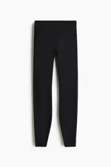 Leggings deportivas negras de tiro alto, confeccionadas con tejido funcional DryMove y SculptMove que realza el contorno y absorbe el sudor.