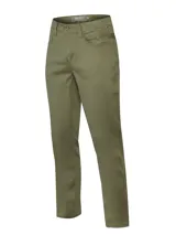 Pantalón tipo jeans de corte recto y tiro medio, color verde oliva. Presenta cierre frontal con botón y cremallera, bolsillos laterales y traseros, y costuras reforzadas. Confeccionado con tecnología Natural Flex para mayor movilidad.