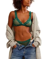 Bralette de encaje color verde esmeralda, confeccionado en malla transparente con diseño de puntos. Presenta ribetes con volantes en los bordes y tirantes ajustables.