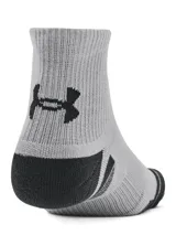 Pack de tres pares de medias deportivas de corte medio, confeccionadas en tejido técnico de secado rápido con paneles de malla para mayor transpirabilidad, soporte de arco integrado y amortiguación media.