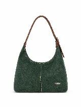 Cartera tipo hobo de gamuza verde oscuro, con textura grabada y costuras pespunteadas a la vista. Cuenta con una correa de hombro ajustable de cuero sintético marrón, detalles metálicos dorados y la marca 'chérie' grabada en la parte inferior frontal.
